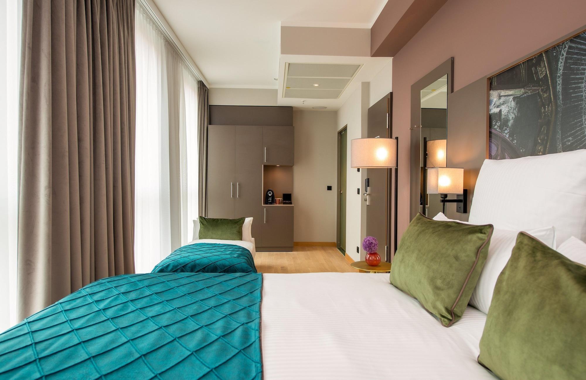 Leonardo Royal 4*