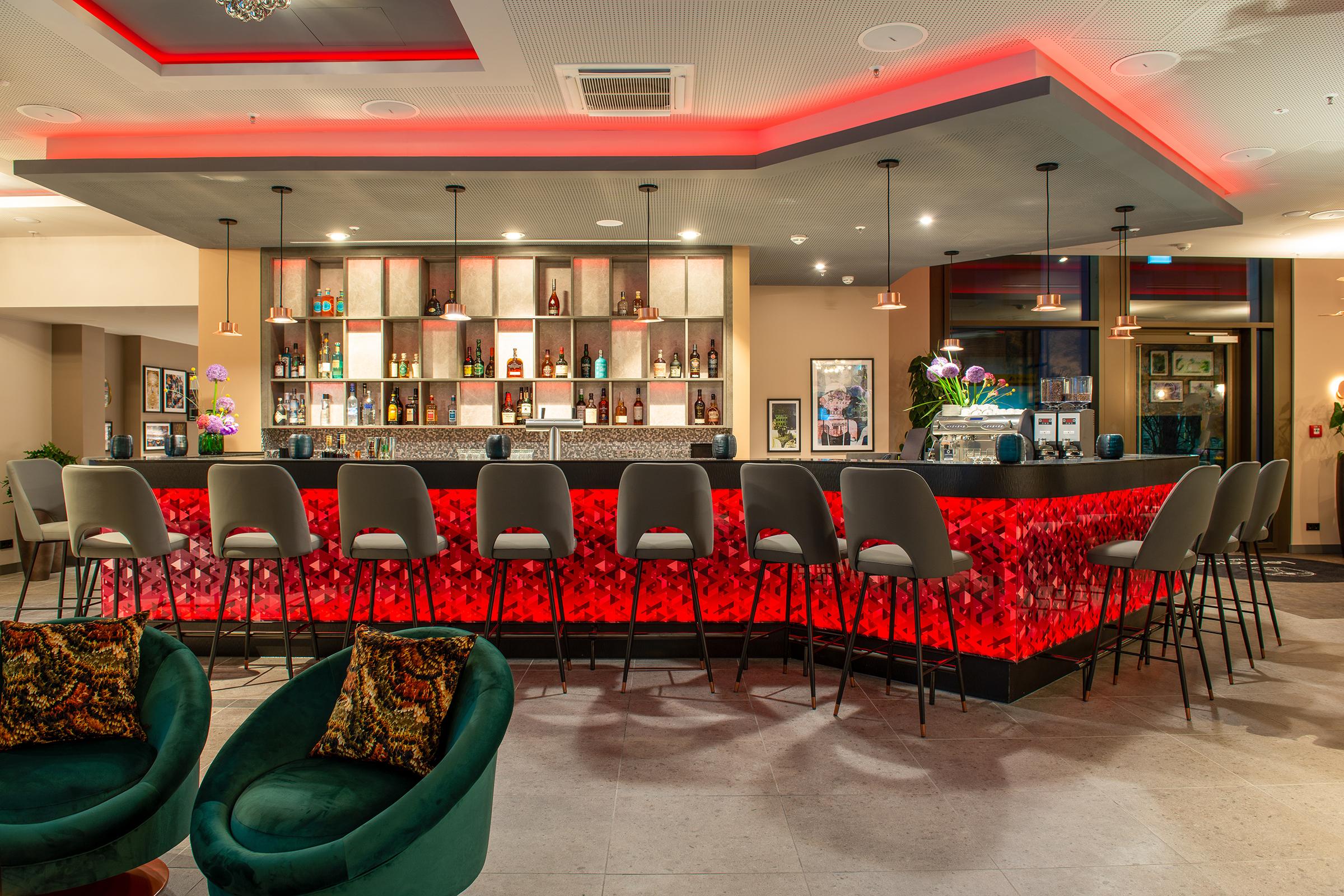 Hotel Leonardo Royal 4*
